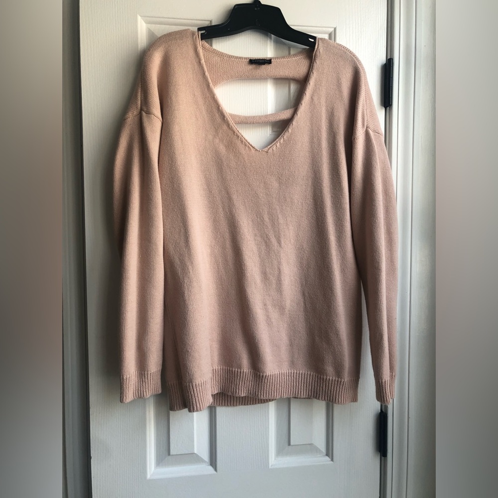 Express sweater. Soft pink. Small. Oversized.